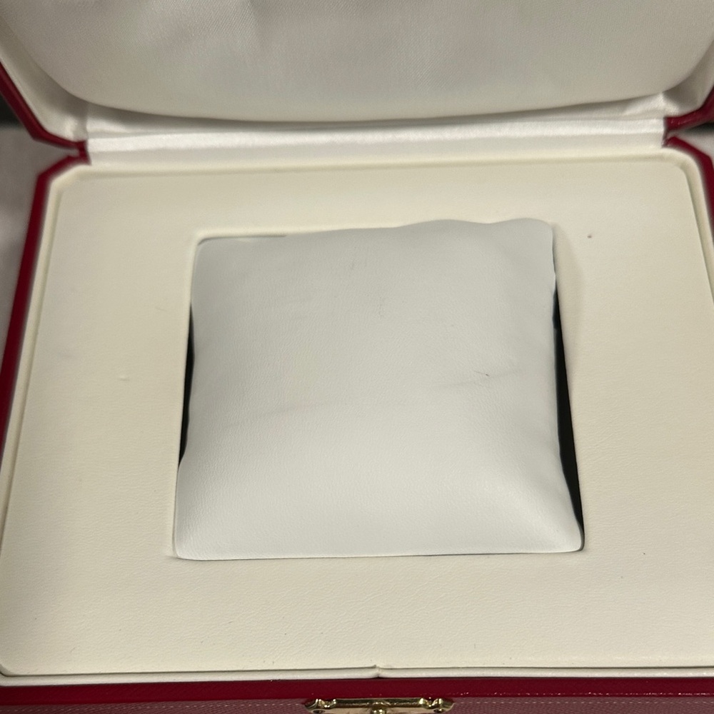 Cartier Red Jewelry Box with Gold Hardware - Picture 6 of 13